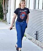 Chloe_282429~6.jpg