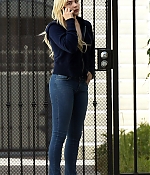 Chloe_283329~2.jpg