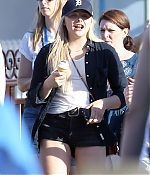 Chloe_28429~7.jpg