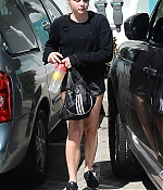 Chloe_28529~1.jpg