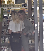 Chloe_287729~3.jpg