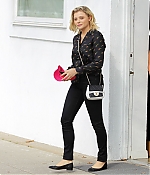Chloe_289229~2.jpg