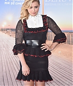 Chloe_Grace_Moretz_009_28129.jpg