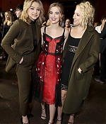 Chloe_Moretz_281229~2.jpg