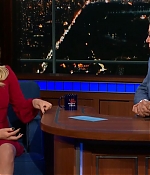 LateShowWithStephenColbert18_2841129.jpg