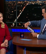 LateShowWithStephenColbert18_284329.jpg