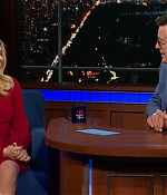 LateShowWithStephenColbert18_2848429.jpg