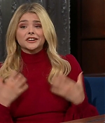 LateShowWithStephenColbert18_2850729.jpg