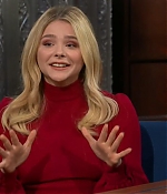 LateShowWithStephenColbert18_2851529.jpg