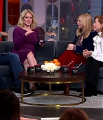 Filename=Strahan_and_Sara_2019_286329.JPG
Filesize=444KiB
Dimensions=1280x720
Date added=Mar 04, 2019 Strahan_and_Sara_2019_286329.JPG