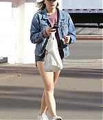 chlo_281029~3.jpg