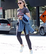 chlo_281729~2.jpg