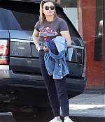 chlo_28829~2.jpg