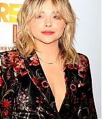 chloe_2811029.jpg