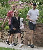 chloe_281329~33.jpg