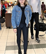 chloe_281329~6.jpg