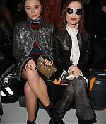 chloe_281429~18.jpg