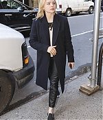 chloe_281429~28.jpg
