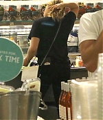 chloe_281829~19.jpg