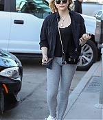 chloe_28229~23.jpg