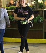 chloe_28229~30.jpg