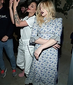 chloe_282429~11.jpg