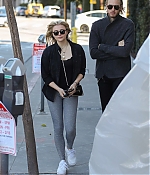 chloe_282629~13.jpg