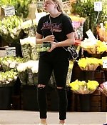 chloe_282829~14.jpg