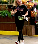 chloe_283029~14.jpg