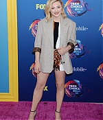 chloe_283029~24.jpg