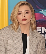 chloe_283129~24.jpg