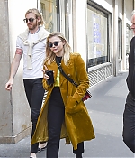chloe_283329~22.jpg