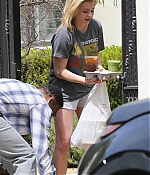 chloe_28429~29.jpg