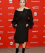 chloe_284529~4.jpg