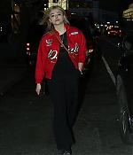 chloe_284829~8.jpg