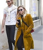 chloe_285029~12.jpg