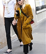 chloe_285929~9.jpg