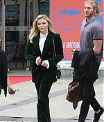 Filename=chloe_289129~5.jpg
Filesize=3377KiB
Dimensions=2267x3893
Date added=Jun 27, 2018 chloe_289129~5.jpg