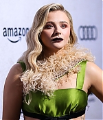 chloe_289129~6.jpg